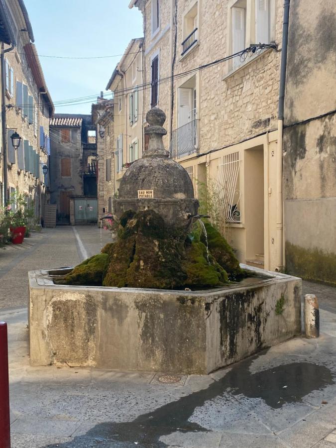 Le Studio En Provence Saint Didier  Zewnętrze zdjęcie